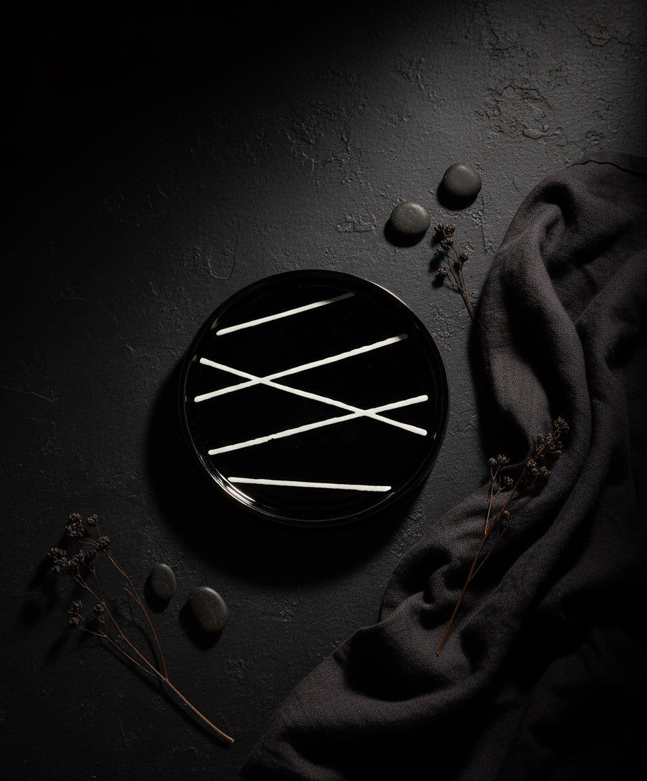 Ceramic Plate - Onyx
