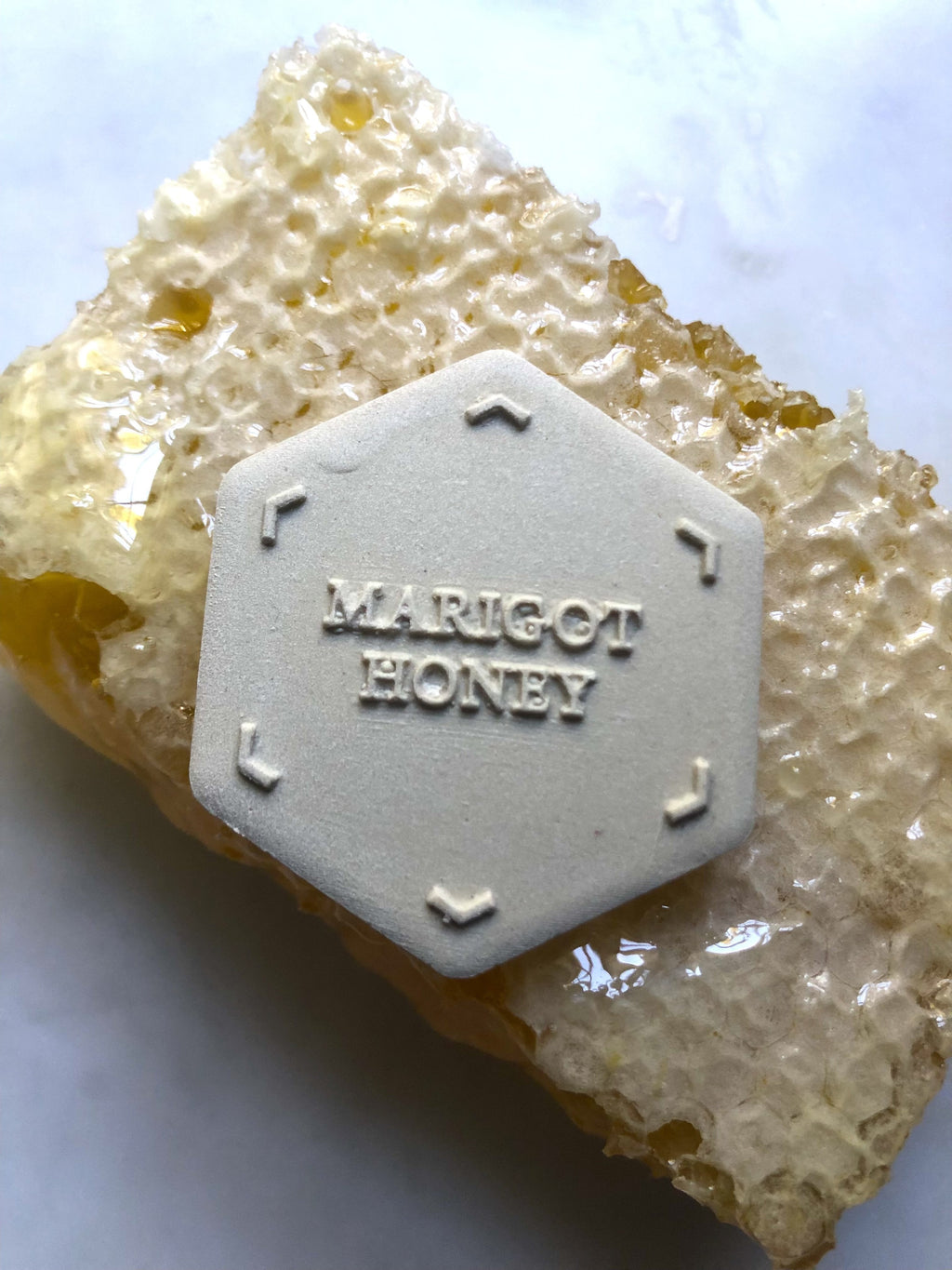 Marigot Honey Scent Coin-0