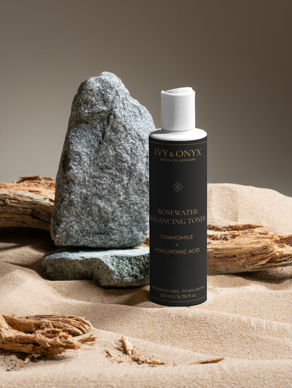 Rosewater Balance Toner with Chamomile + hyaluronic acid, 200 ml / 6.76 fl oz